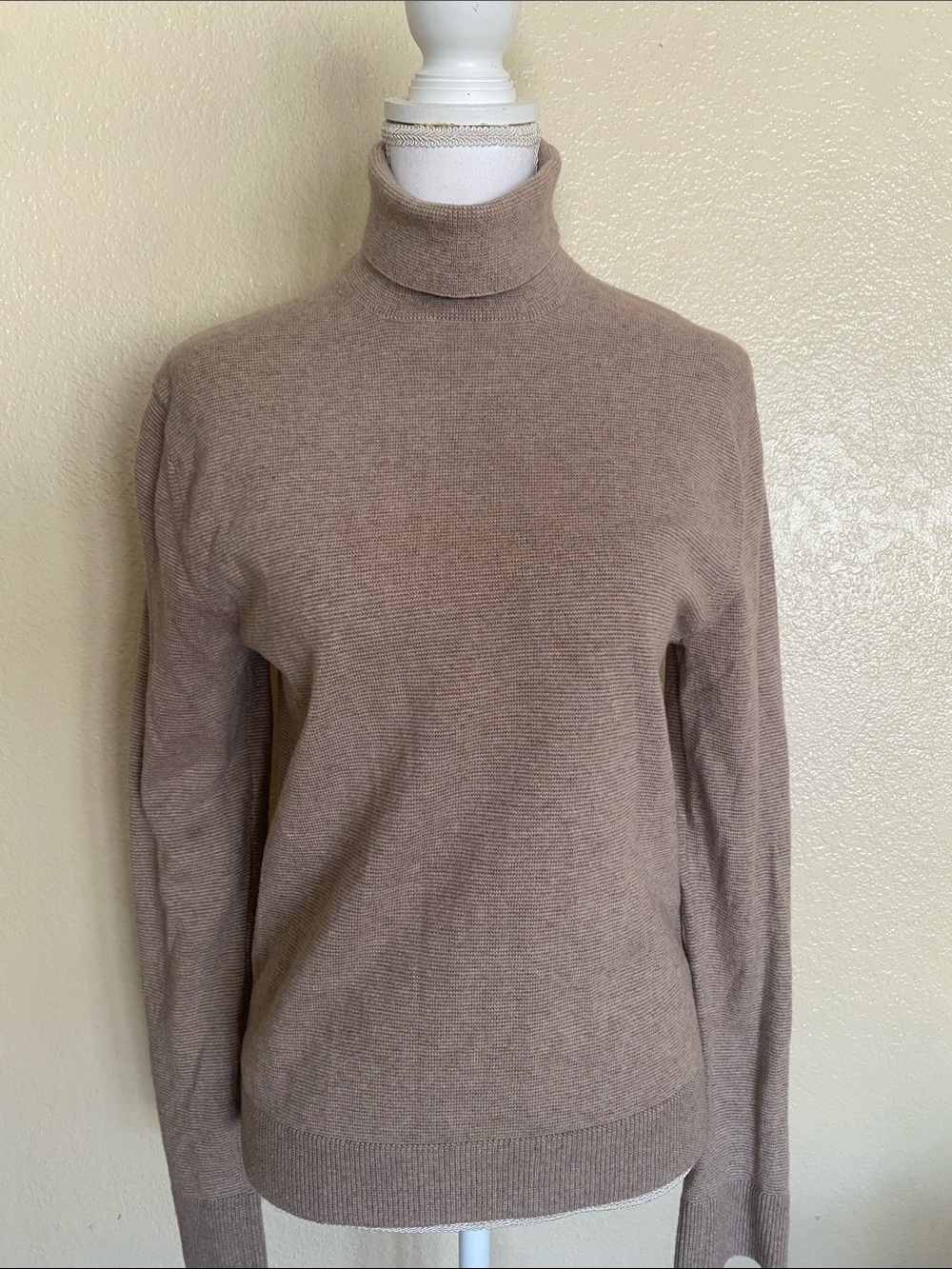 Abercrombie & Fitch Cotton Cashmere Turtleneck Sweater